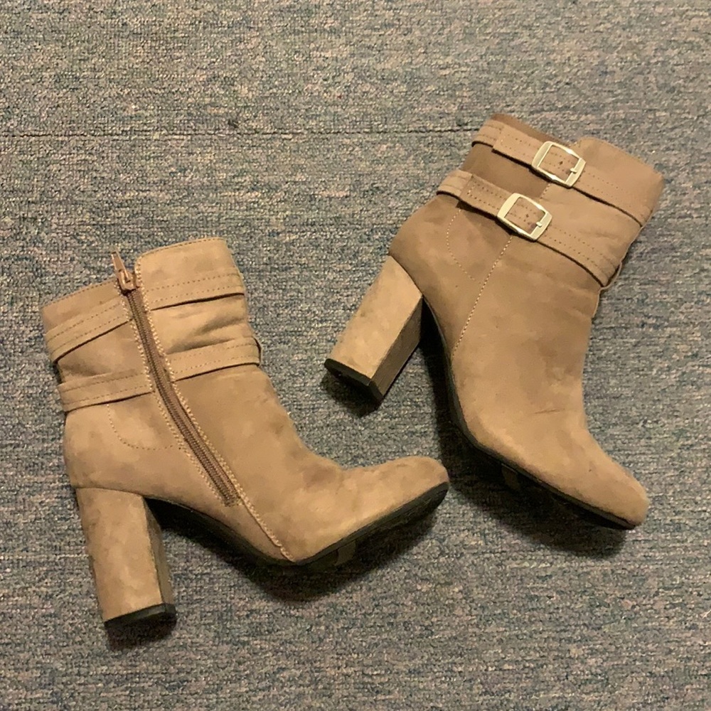 Heeled boots - 50% off
